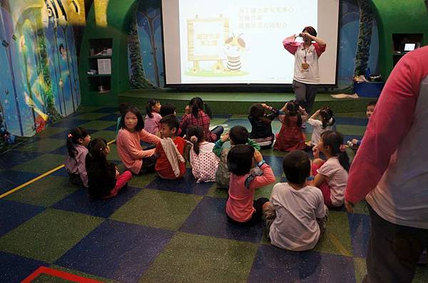 DSC07928-1024.jpg DSC07928-1024.jpg