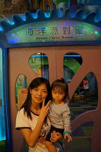 DSC08042-1024.jpg DSC08042-1024.jpg