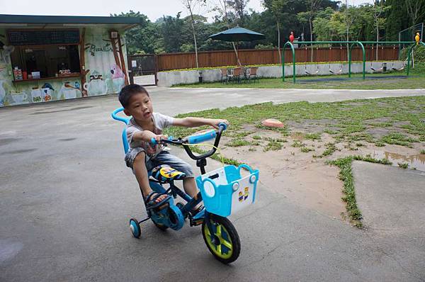 DSC08346-1024.jpg DSC08346-1024.jpg