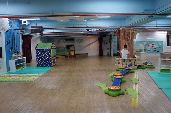 DSC09837-1024.jpg DSC09837-1024.jpg