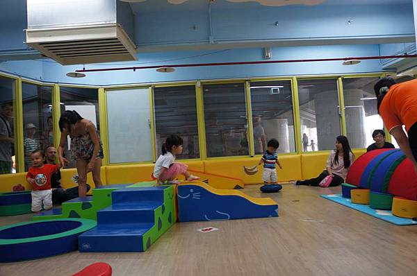 DSC09844-1024.jpg DSC09844-1024.jpg