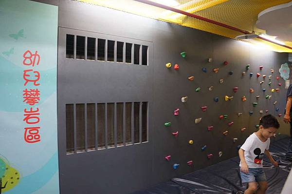 DSC09851-1024.jpg DSC09851-1024.jpg