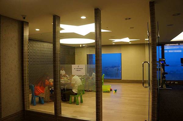 DSC01643-1024.jpg DSC01643-1024.jpg