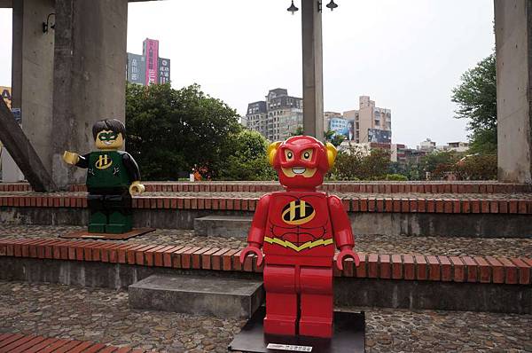 DSC01380-1024.jpg DSC01380-1024.jpg