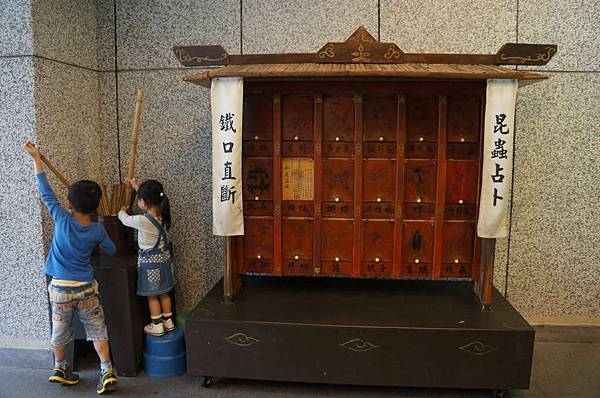 DSC01880-1024.jpg DSC01880-1024.jpg