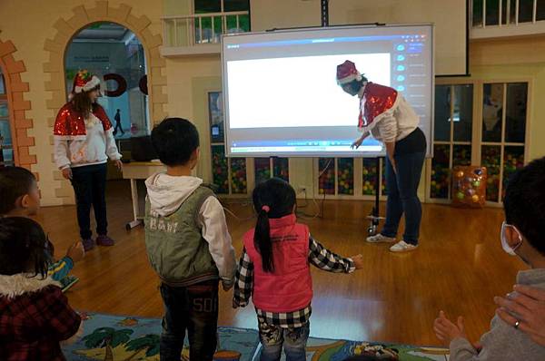 DSC02447-1024.jpg DSC02447-1024.jpg