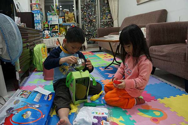 DSC08701-1024.jpg DSC08701-1024.jpg