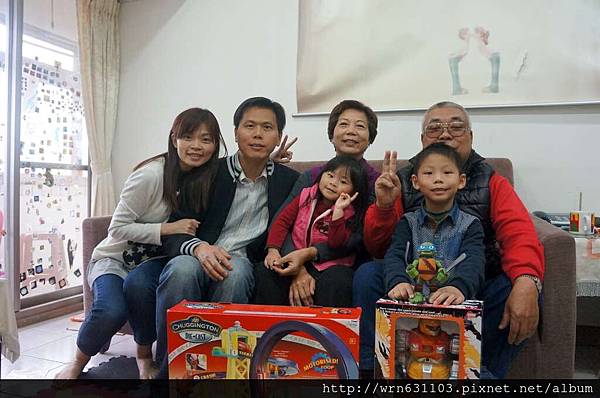 DSC08851-1024.jpg DSC08851-1024.jpg