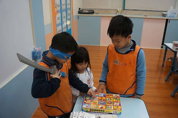 DSC08922-1024.jpg DSC08922-1024.jpg