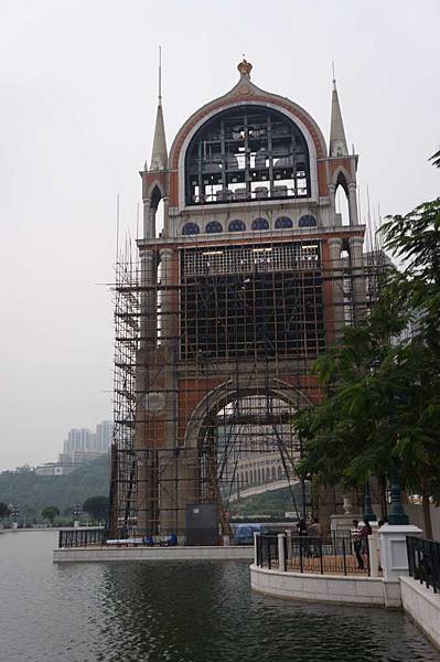 DSC05936-1024.jpg DSC05936-1024.jpg