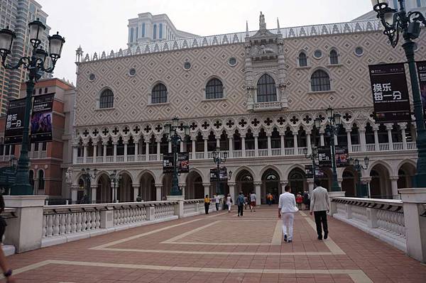 DSC05942-1024.jpg DSC05942-1024.jpg