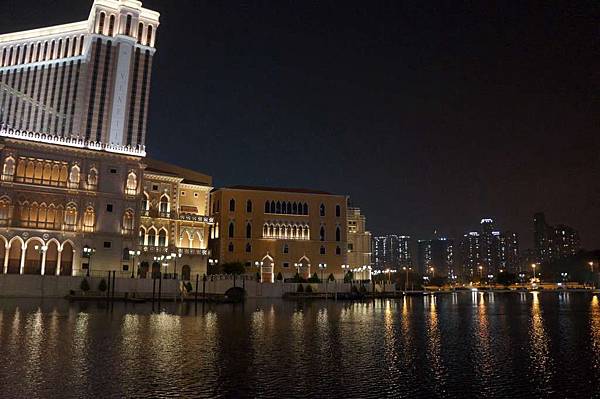 DSC06070-1024.jpg DSC06070-1024.jpg