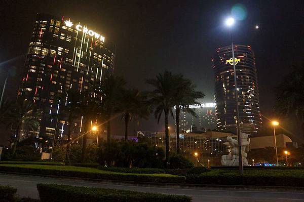 DSC06074-1024.jpg DSC06074-1024.jpg