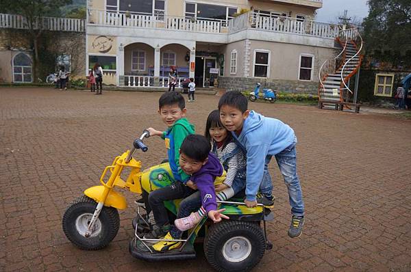 DSC09067-1024.jpg DSC09067-1024.jpg