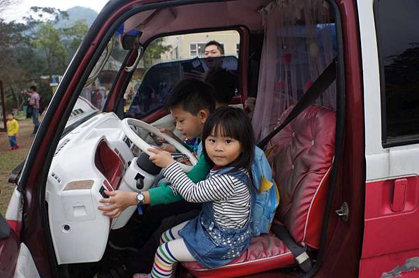 DSC09088-1024.jpg DSC09088-1024.jpg