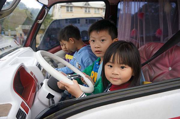 DSC09091-1024.jpg DSC09091-1024.jpg