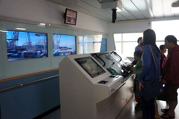 DSC04884-1024.jpg DSC04884-1024.jpg