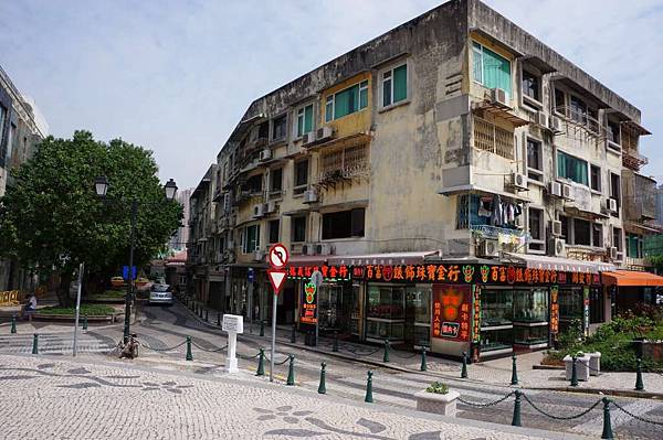 DSC06583-1024.jpg DSC06583-1024.jpg