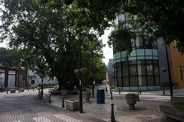 DSC06602-1024.jpg DSC06602-1024.jpg