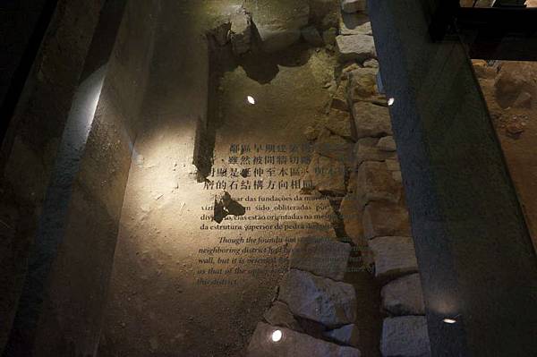 DSC06624-1024.jpg DSC06624-1024.jpg