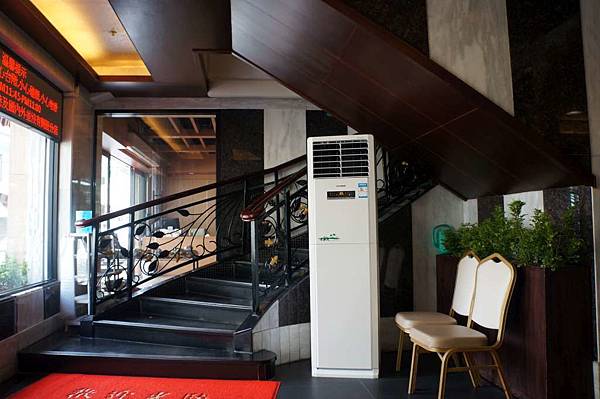 DSC06683-1024.jpg DSC06683-1024.jpg