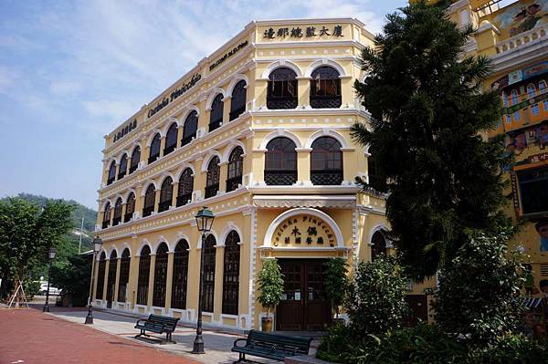 DSC06715-1024.jpg DSC06715-1024.jpg