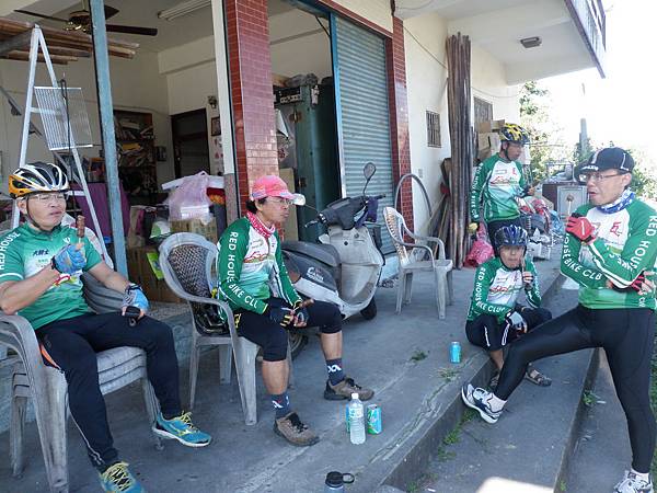 PB230092.JPG PB230092.JPG