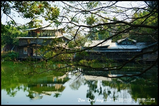 嘉義竹崎-山門石頭咖啡餐廳。海貓工坊