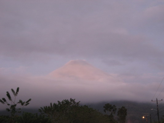 第五天更漂亮的白火山