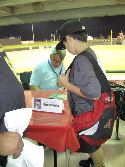 左手已經節肢的Dave Dravecky