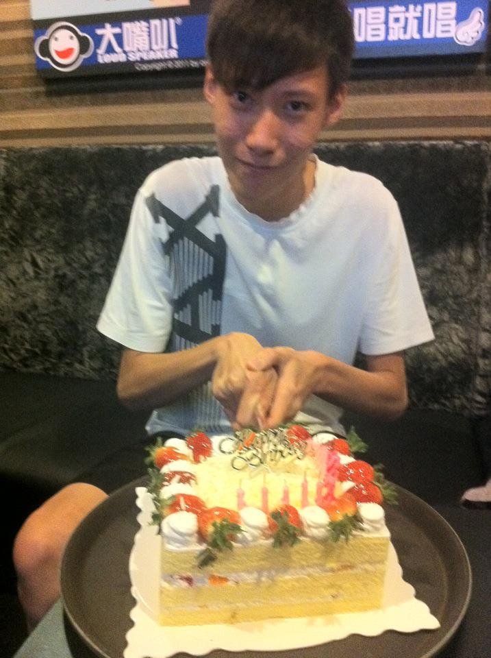 380480_2526912648648_1128370034_2964996_883744568_n.jpg 380480_2526912648648_1128370034_2964996_883744568_n.jpg