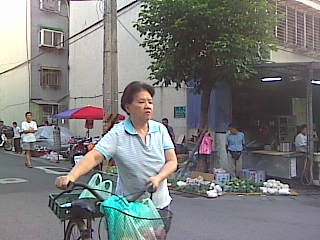 自行車是最棒的買菜車.jpg 自行車是最棒的買菜車.jpg