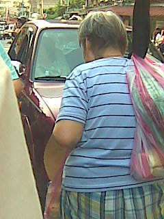 很像阿嬤.jpg 很像阿嬤.jpg