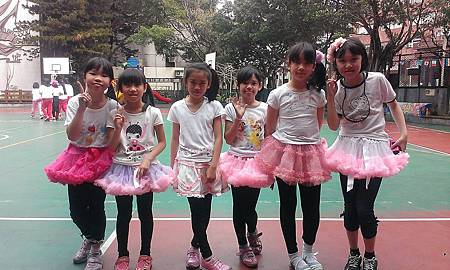 琳 (2).jpg 琳 (2).jpg