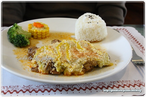 IMG_9013.JPG IMG_9013.JPG