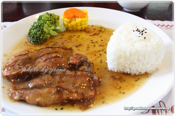 IMG_9011.JPG IMG_9011.JPG