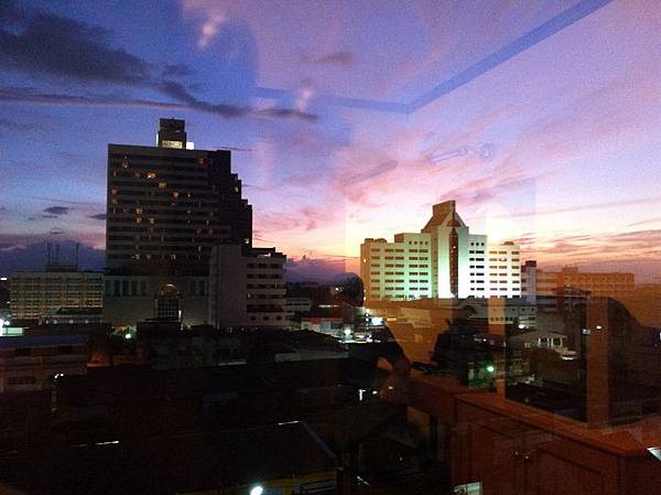 Thai day 1 (104) Thai day 1 (104)