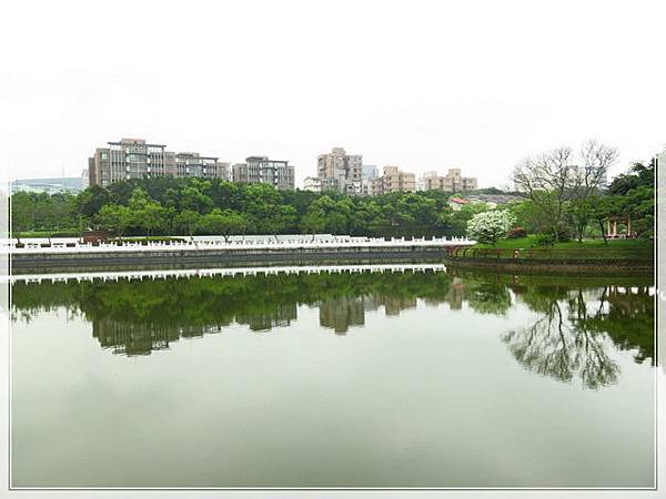 靜心湖_126.jpg 靜心湖_126.jpg