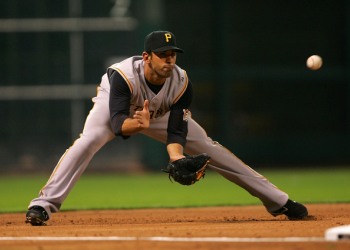 Fielding_JoseBautista_001.jpg Fielding_JoseBautista_001.jpg