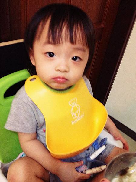 1370881380979 1370881380979