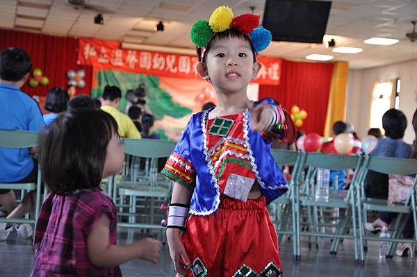 DSC_0011.JPG DSC_0011.JPG