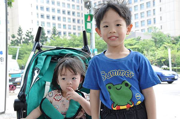 DSC_0008.JPG DSC_0008.JPG