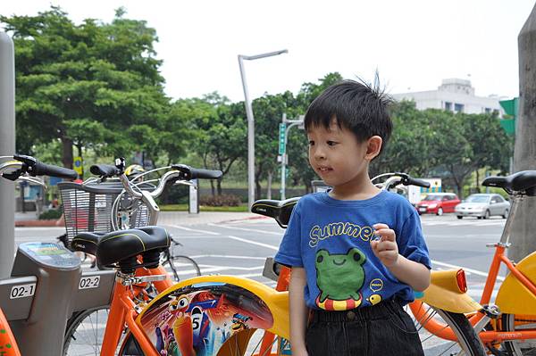 DSC_0021.JPG DSC_0021.JPG