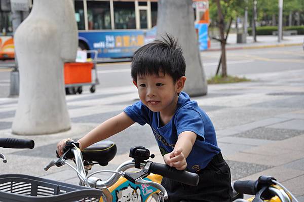 DSC_0031.JPG DSC_0031.JPG