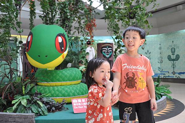 DSC_0027.JPG DSC_0027.JPG