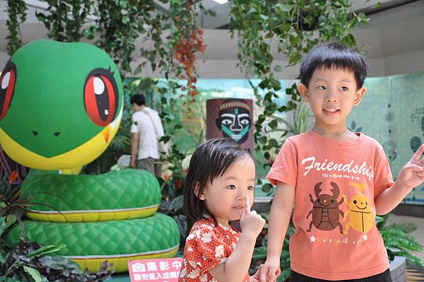 DSC_0028.JPG DSC_0028.JPG