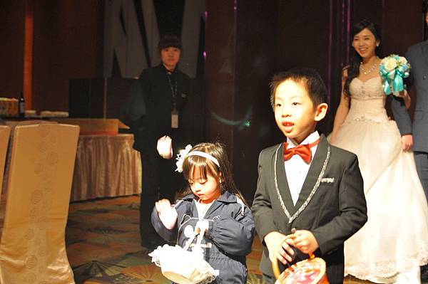 DSC_0010.JPG DSC_0010.JPG