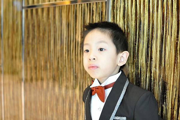 DSC_0060.JPG DSC_0060.JPG