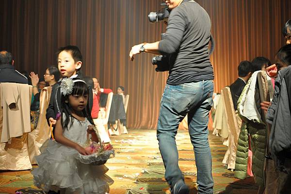 DSC_0084.JPG DSC_0084.JPG