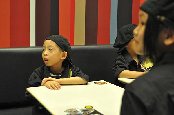 DSC_0071.JPG DSC_0071.JPG